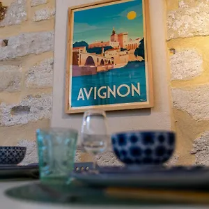  Appartement A L'ombre Des Papes France