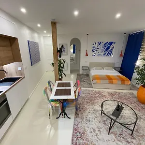 Appartement 11 Bis, Vichy