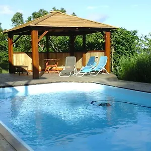  Hébergement de vacances Au Vieux Manguier Guadeloupe